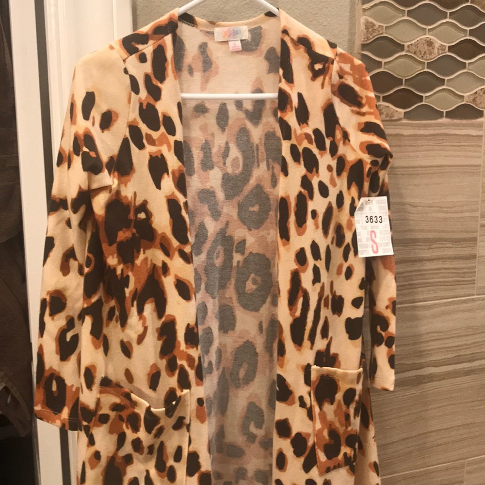 Leopard Sarah